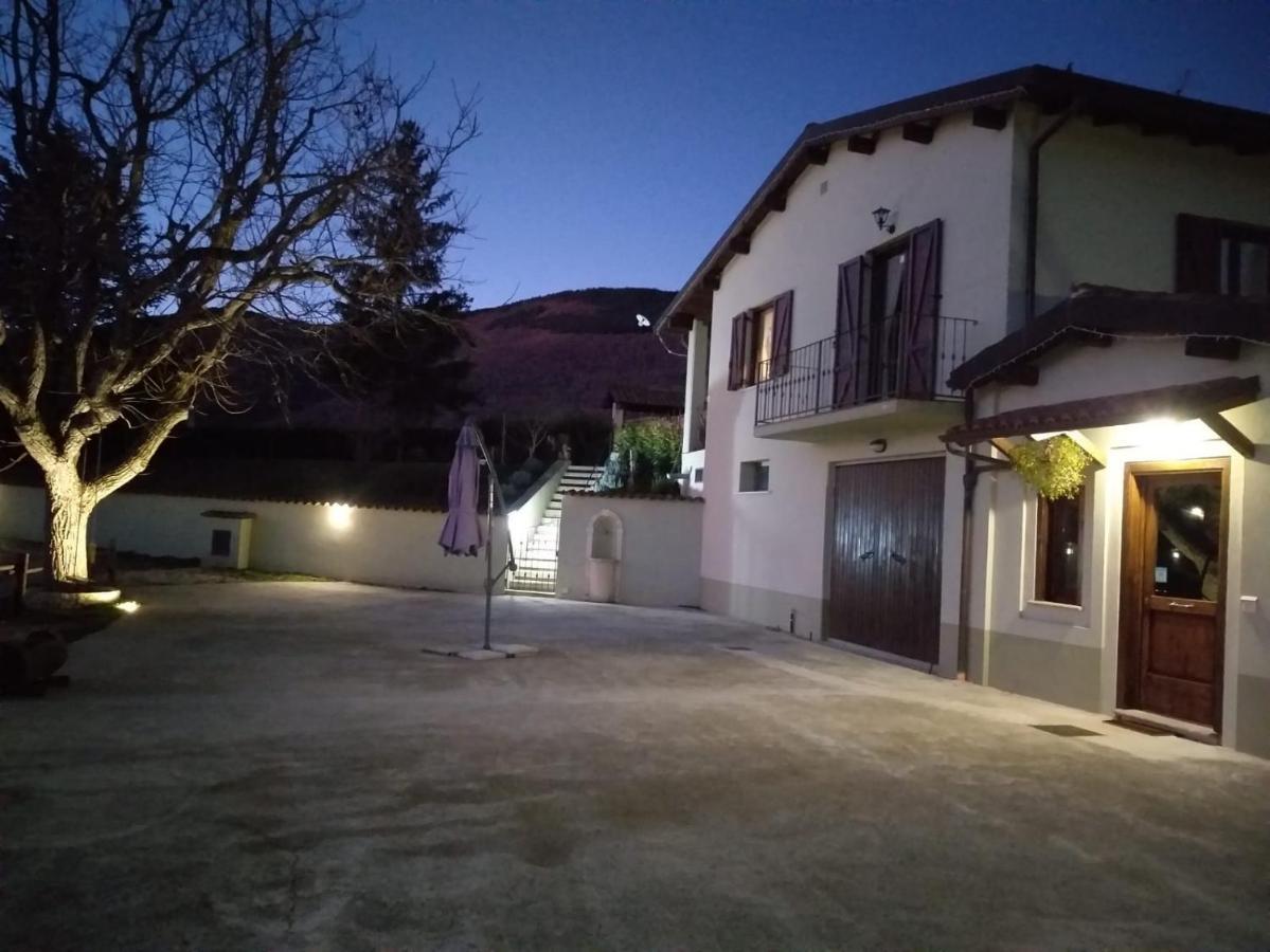 נורצ'יה B&B Fonte Vena מראה חיצוני תמונה